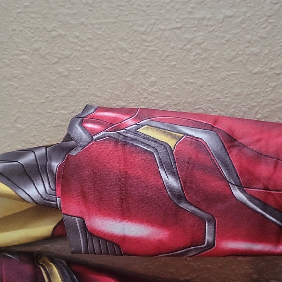 Rubies Marvel "Iron Man " Muscle Chest Costume Child Size Small - Picture 4 of 11